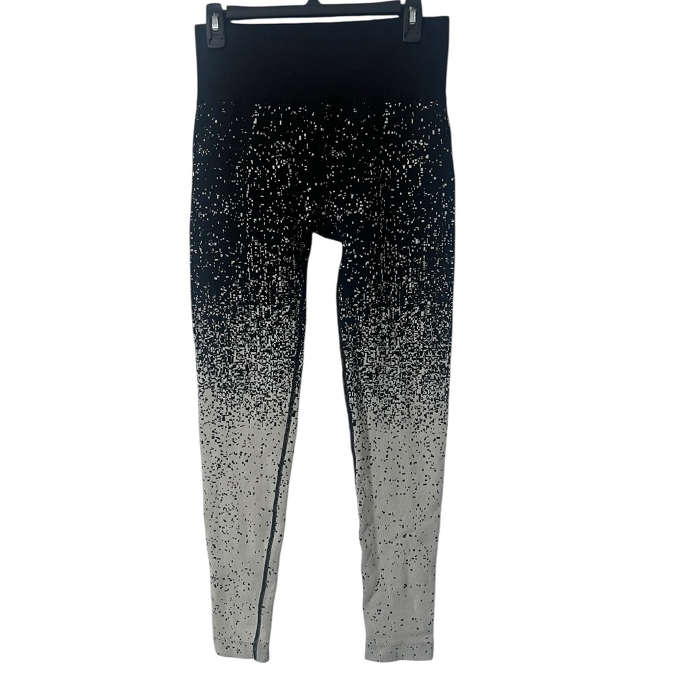 Sage Collective Women's Black and White‎ Speckled Gradient Leggings Size Large